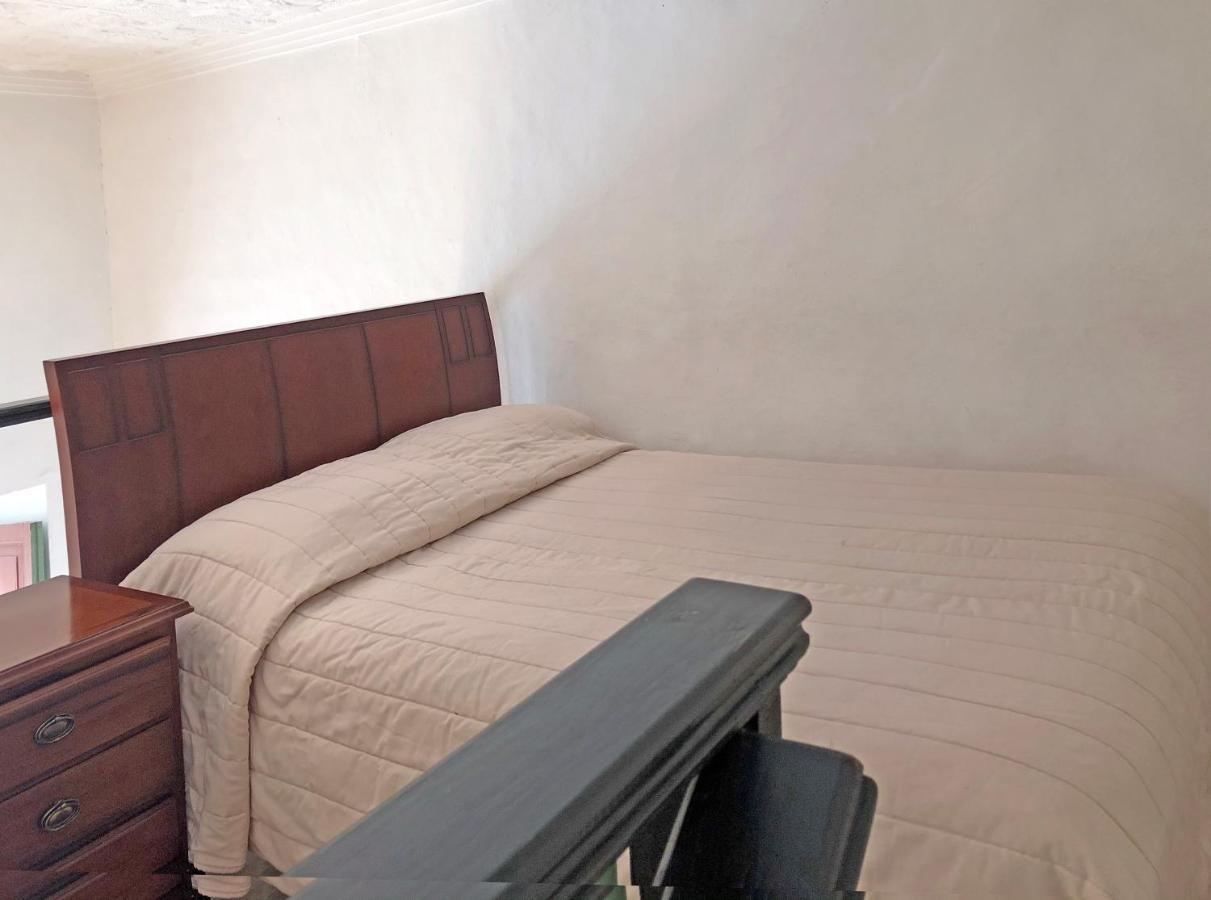 Hostal Latina Cuenca Eksteriør bilde